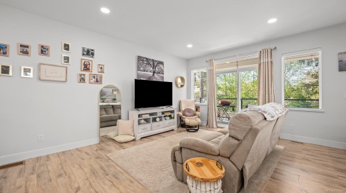 2563 Brookfield Dr, Courtenay, BC 