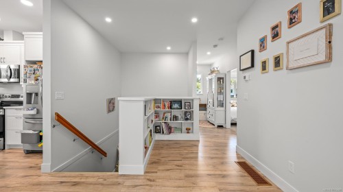 2563 Brookfield Dr, Courtenay, BC 