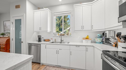 2563 Brookfield Dr, Courtenay, BC 