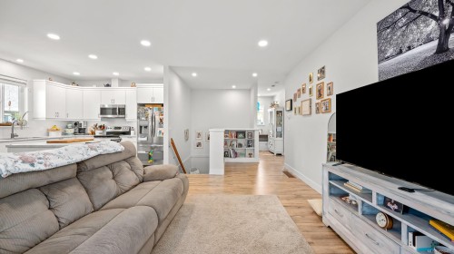 2563 Brookfield Dr, Courtenay, BC 