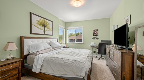 2563 Brookfield Dr, Courtenay, BC 