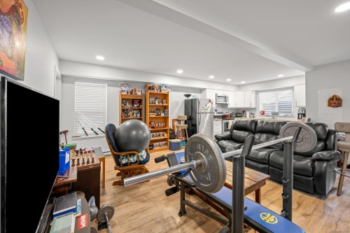2563 Brookfield Dr, Courtenay, BC 