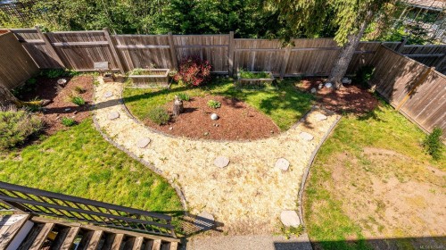 2563 Brookfield Dr, Courtenay, BC 