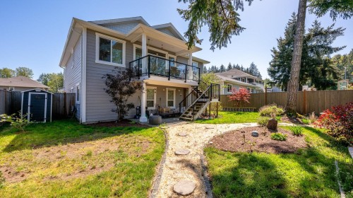 2563 Brookfield Dr, Courtenay, BC 