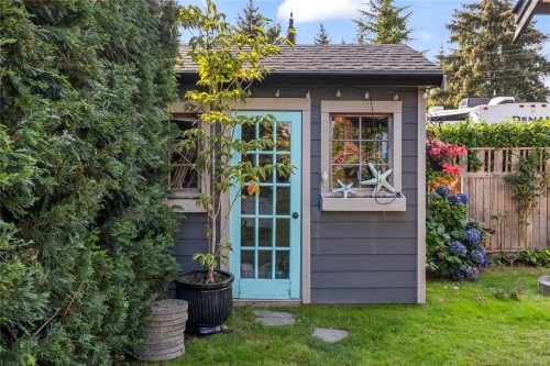 1254 Ormonde Rd, Parksville, BC 