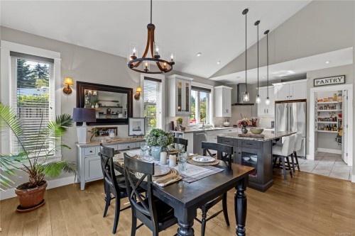 1254 Ormonde Rd, Parksville, BC 