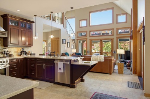 543 Stonewater Dr, Nanaimo, BC 