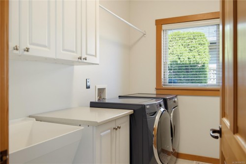 543 Stonewater Dr, Nanaimo, BC 