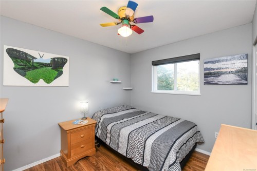 2233 Bolt Ave, Comox, BC 