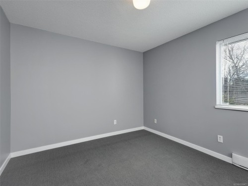 #4-9923 Seventh St, Sidney, BC 
