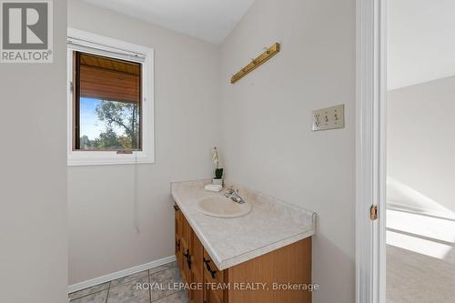 6591 Marina Drive, Ottawa, ON 