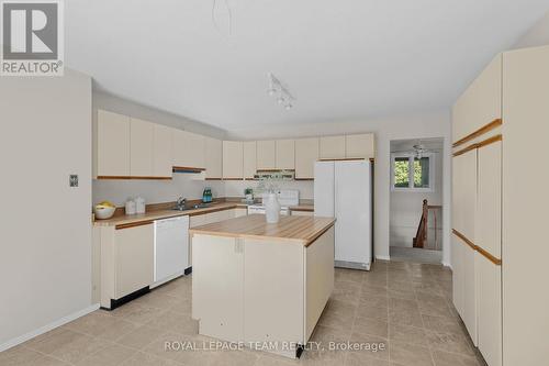 6591 Marina Drive, Ottawa, ON 