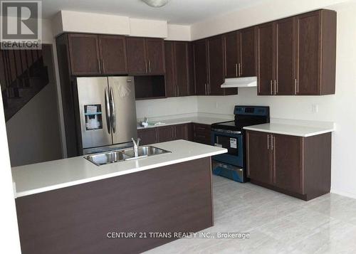 241 SOUTH OCEAN DRIVE , Oshawa, Ontario L1L 0K4 3