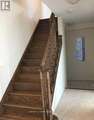 241 SOUTH OCEAN DRIVE , Oshawa, Ontario L1L 0K4 5