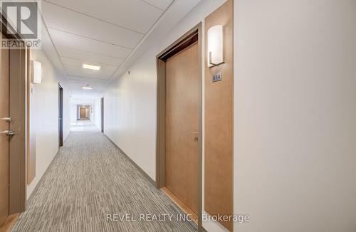 614 - 320 Plains Road E, Burlington, ON 
