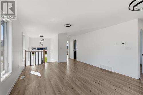 215 Greenfield Dr, Sault Ste. Marie, ON 