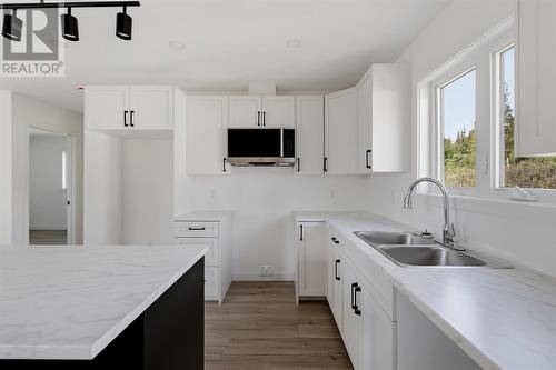 215 Greenfield Dr, Sault Ste. Marie, ON 