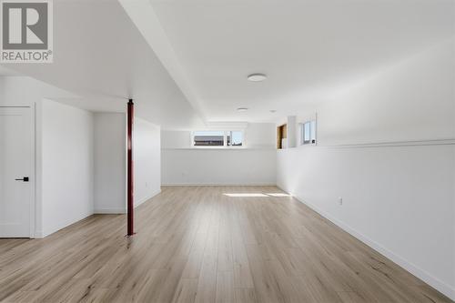 215 Greenfield Dr, Sault Ste. Marie, ON 