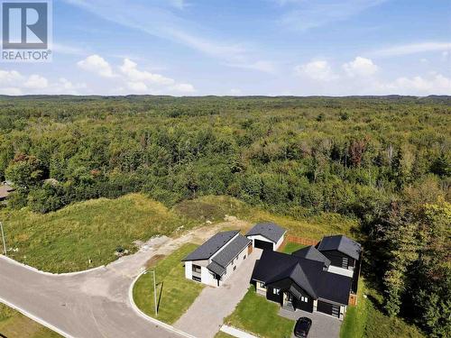 215 Greenfield Dr, Sault Ste. Marie, ON 