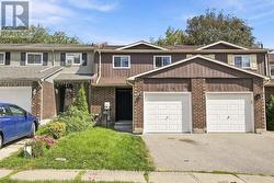 3 - 721 CRICKLEWOOD DRIVE Oshawa, ON L1K 1R5