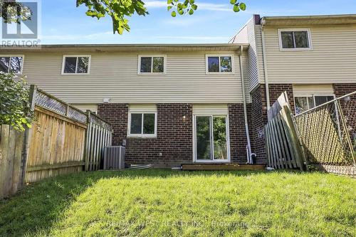 3 - 721 Cricklewood Drive, Oshawa, ON 