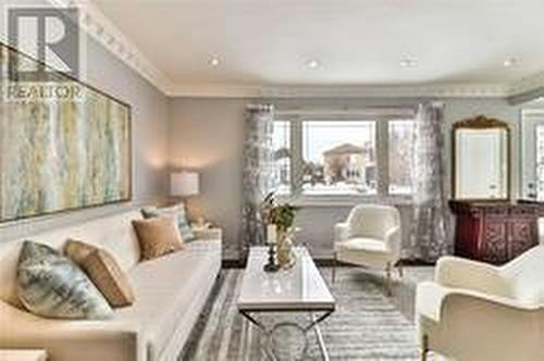 MAIN FLOOR - 4 PRINCEMERE CRESCENT , Toronto, Ontario M1R 3W9 3