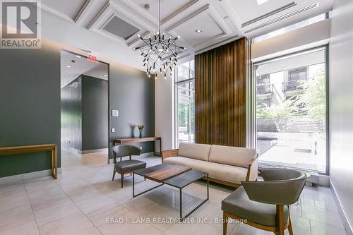 809 - 775 King Street W, Toronto, ON 
