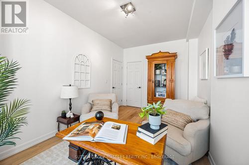 728 Newmarket Lane, Kingston (Rideau), ON 