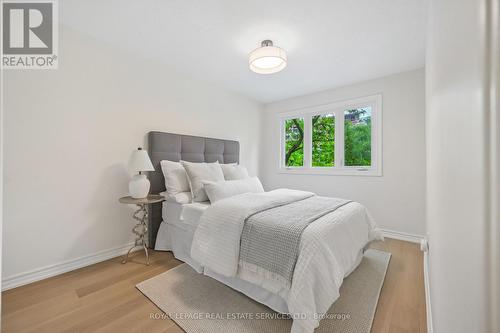 2222 Marine Drive, Oakville, ON 