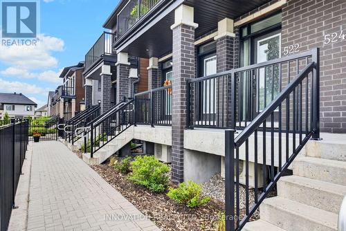 20 - 522 Crescendo Private, Ottawa, ON 