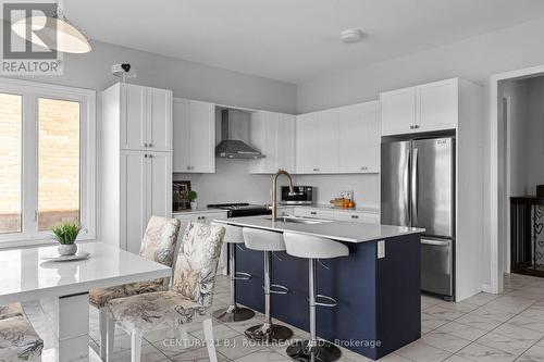 6 Henderson Street, Essa, ON 