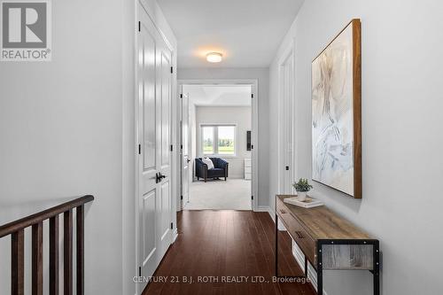 6 Henderson Street, Essa, ON 