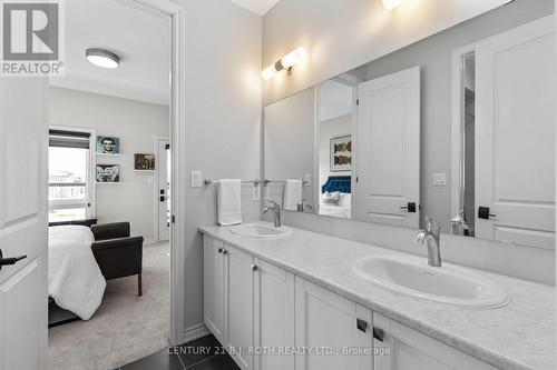 6 Henderson Street, Essa, ON 