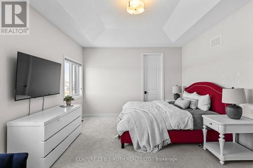 6 Henderson Street, Essa, ON 
