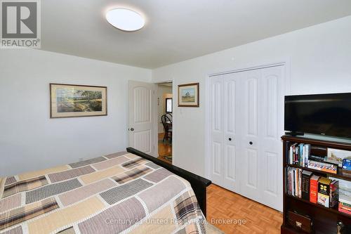 1812 Youngs Point Road, Selwyn, ON 