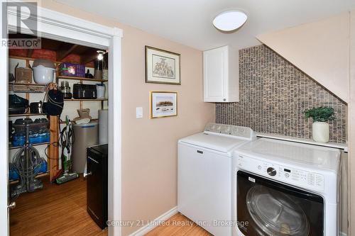 1812 Youngs Point Road, Selwyn, ON 