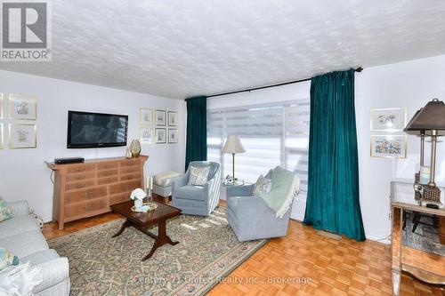 1812 Youngs Point Road, Selwyn, ON 