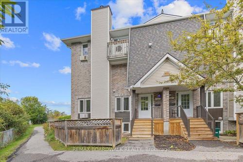 6 - 7 TIMBERVIEW WAY  Ottawa, ON K2H 9M5
