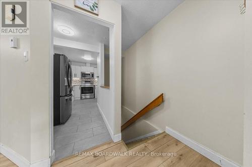 6 - 7 Timberview Way, Ottawa, ON 