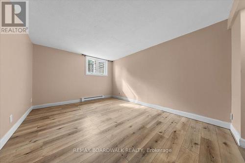 6 - 7 Timberview Way, Ottawa, ON 