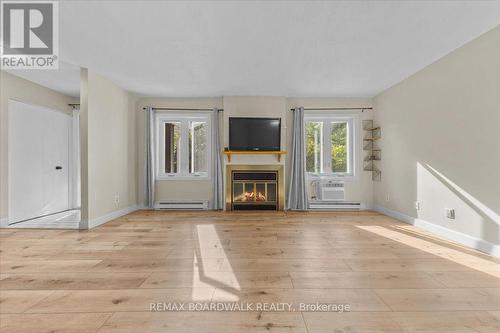 6 - 7 Timberview Way, Ottawa, ON 