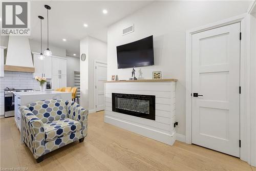 410 Nelson Street, Brantford, ON 