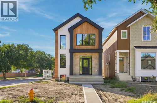 1401 Edward AVENUE  Saskatoon, SK S7K 3B2
