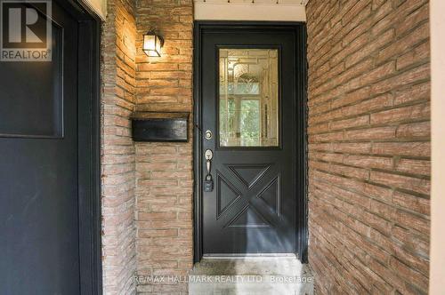516 Creekview Circle, Pickering, ON 