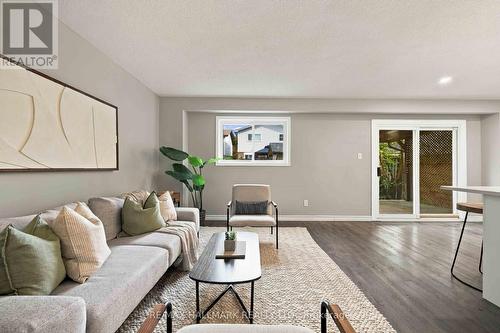 516 Creekview Circle, Pickering, ON 