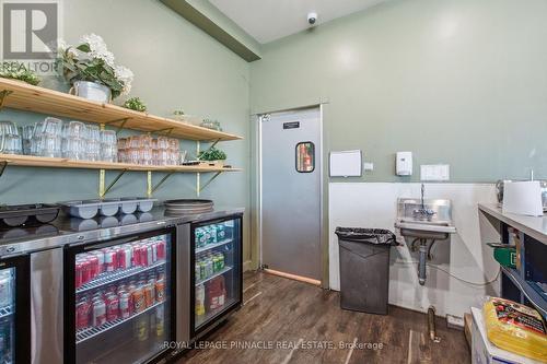 101 - 10 Kingsbridge Garden Circle, Mississauga, ON 