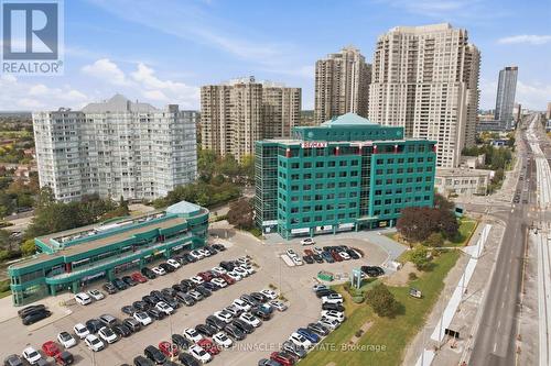 101 - 10 Kingsbridge Garden Circle, Mississauga, ON 