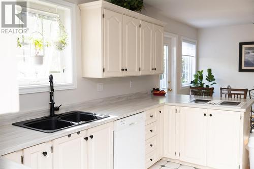 12 Lakeview Place, Appleton, NL 