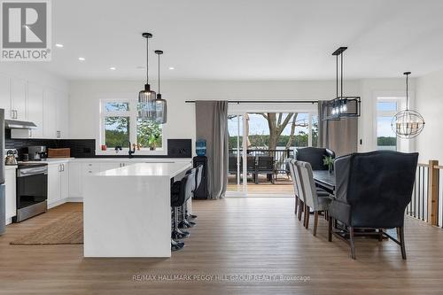 20 Hawkins Point Road, Georgian Bay, ON 