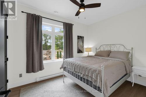 20 Hawkins Point Road, Georgian Bay, ON 